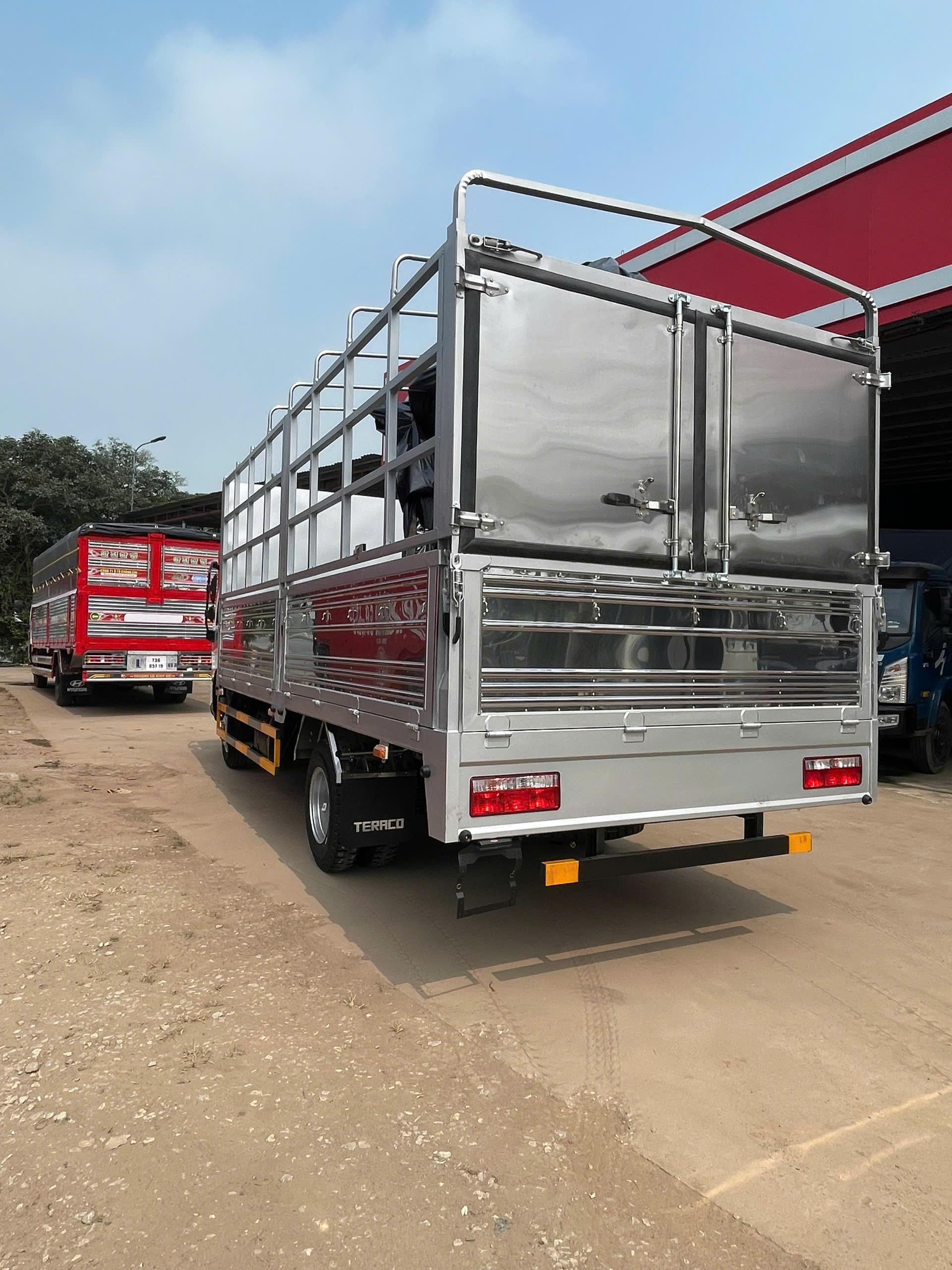 z7706490850016_aa7486df33534780f2d0fe13aaee05bd